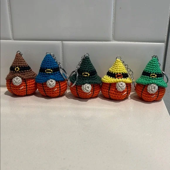 Handcrafted Pumpkin Gnome Keychain Accessory - Fall Halloween Thanksgiving - Picture 1 of 16